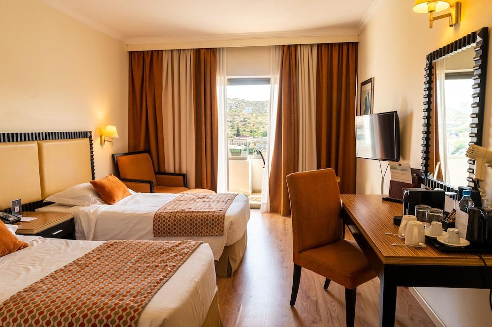 Elias Beach Hotel Limassol Exterior foto